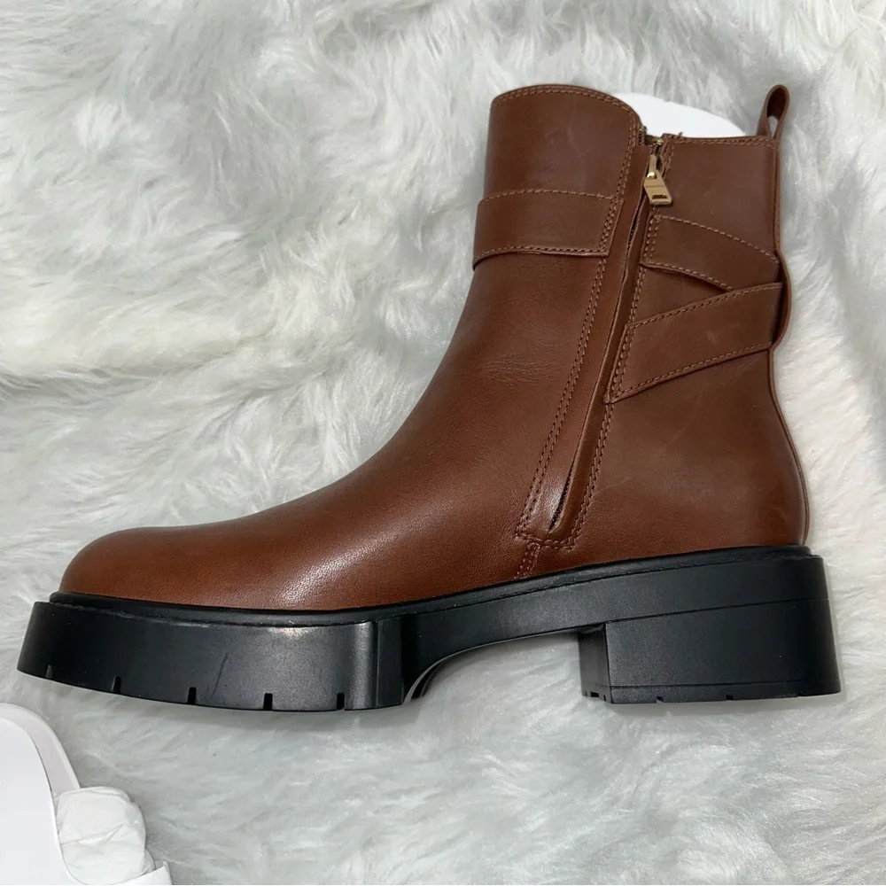 COACH Lacey Boot Chelsea Style Ankle Boot in Dark Saddle Size 9.5 - Picture 11 of 16